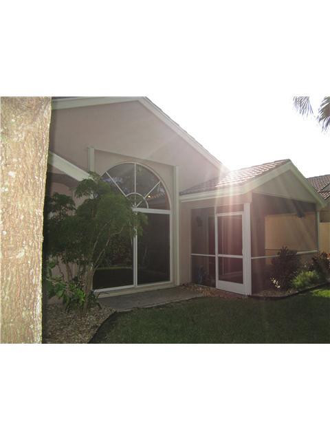 9331 Tango Terrace Boca Raton, FL 33496 - Photo 23 of 31 Exterior Back