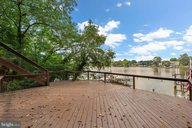a view of a lake with houses