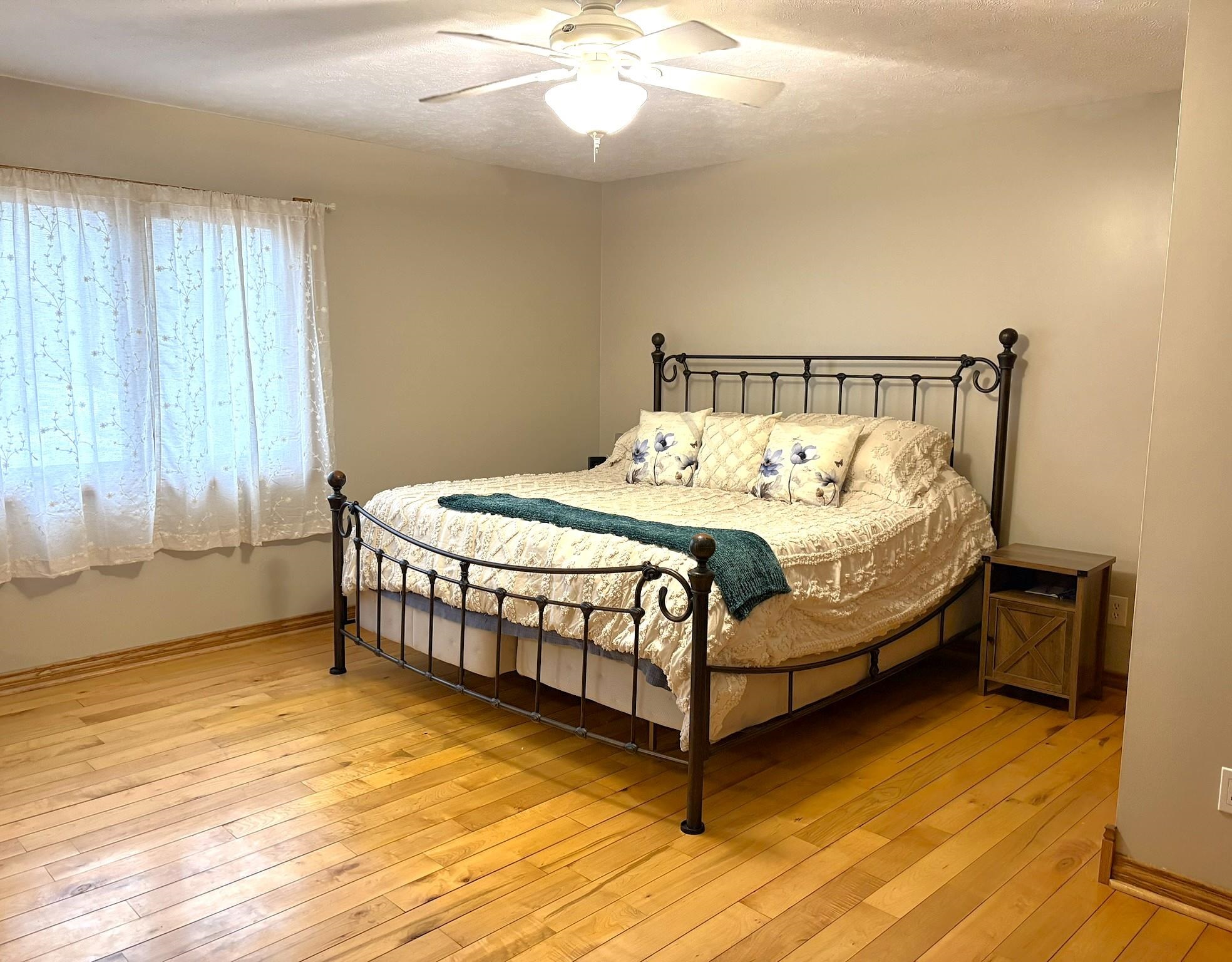8884 Beverly Lane Interlochen, MI 49643 - Photo 21 of 38