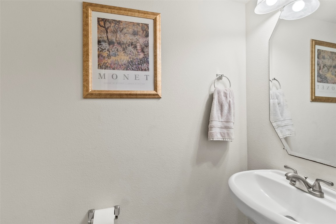427 Pinewood Ridge Drive Spring, TX 77386 - Photo 9 of 21