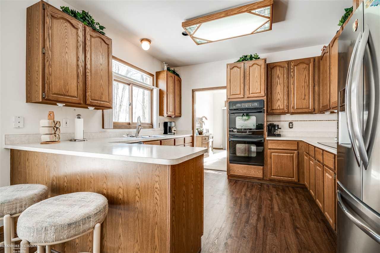 1151 Bluebird Drive Rochester, MI 48307 - Photo 21 of 49 31369477-20.JPG