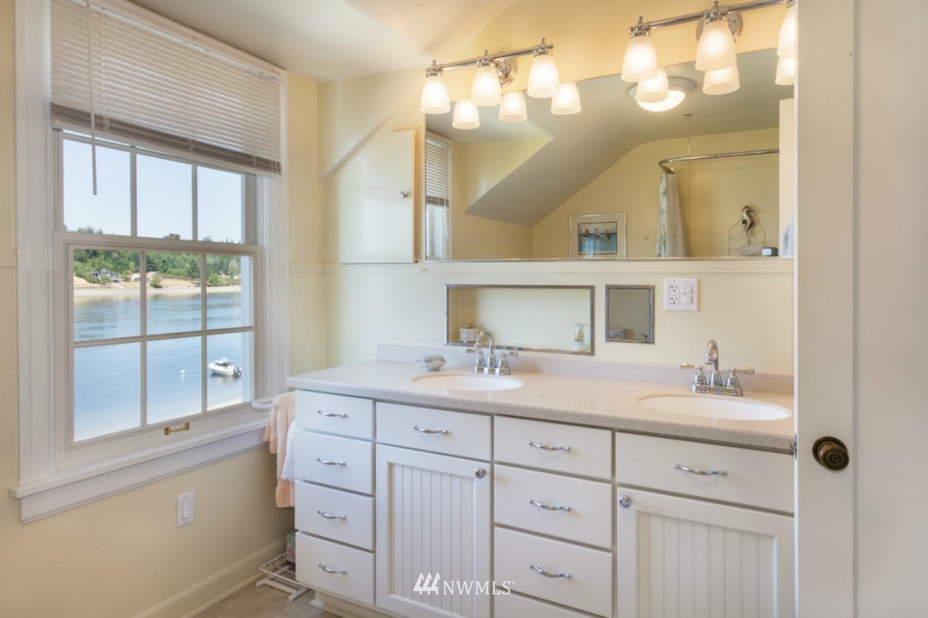 460 Southeast Collier Road Shelton, WA 98584 - Photo 15 of 24 Gallery Image 15