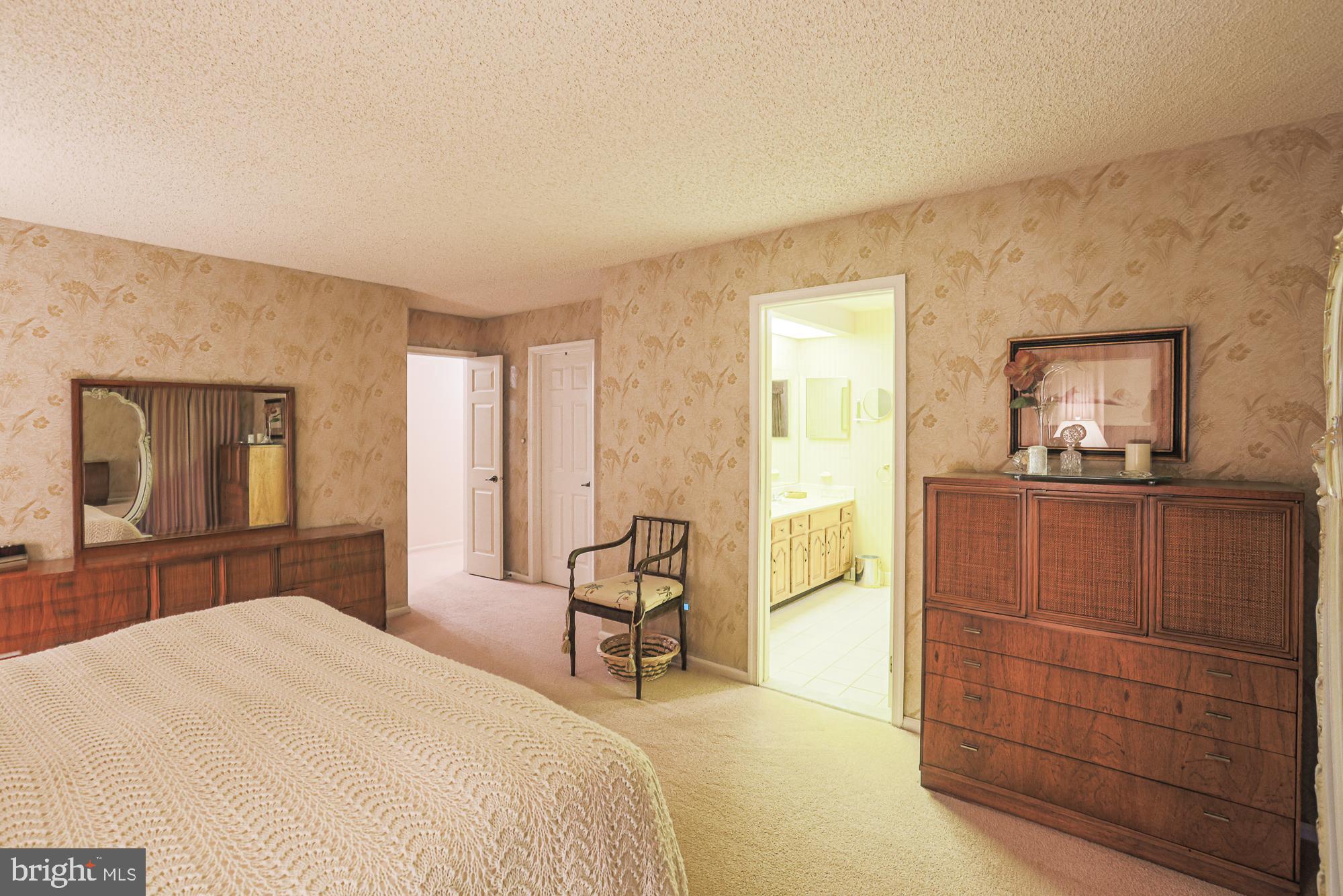 260 Hunters Ridge Road Lutherville-Timonium, MD 21093 - Photo 26 of 48 a bedroom with a bed and a dresser