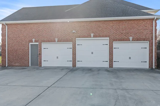 a view of a back yard of the house