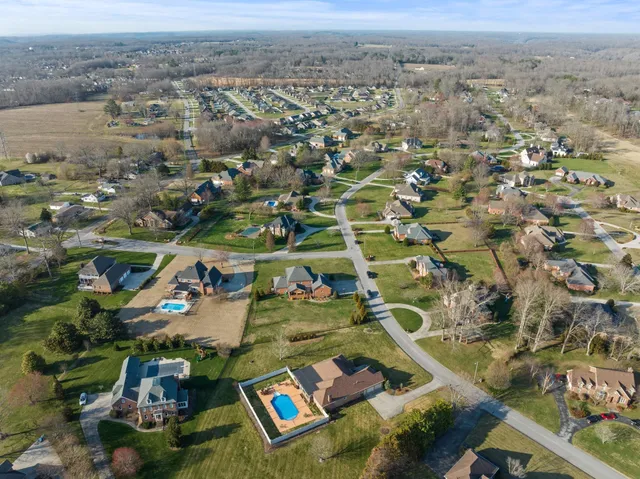 $774,900 | 104 Fairways Boulevard West, Tullahoma, TN 37388