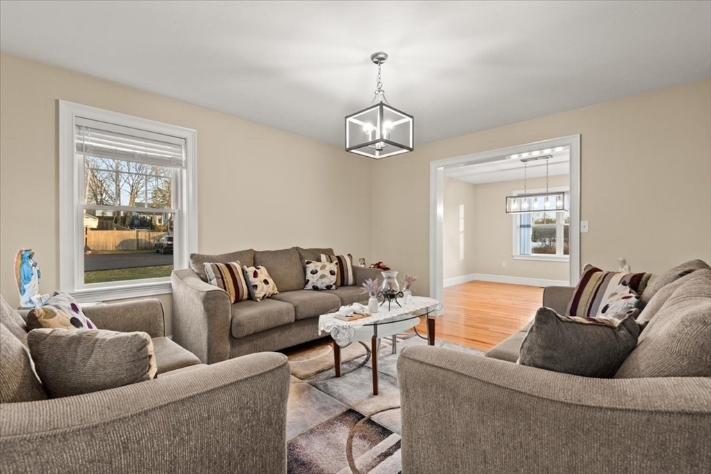 341 Ralph Talbot Street Weymouth, MA 02190 - Photo 8 of 39