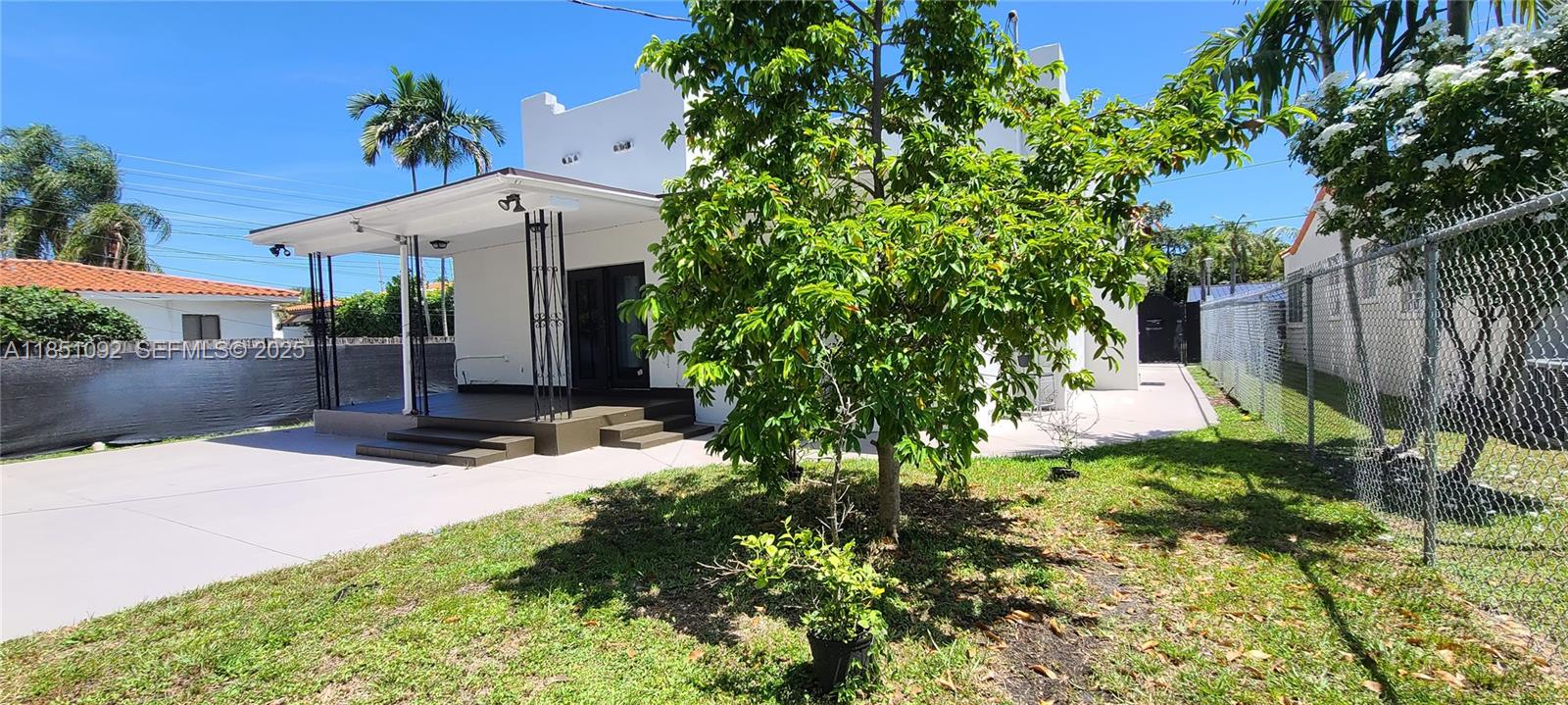 1721 Southwest 24th Terrace Miami, FL 33145 - Photo 56 of 80