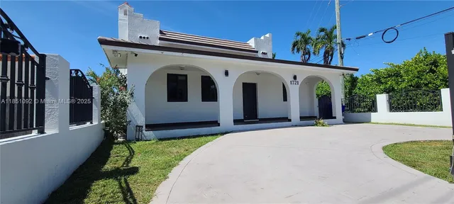 $995,000 | 1721 Southwest 24th Terrace, Miami, FL 33145