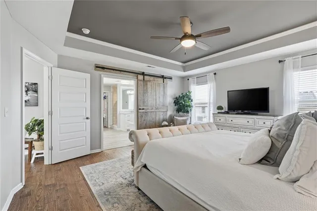 $619,900 | 310 South Mesquite Street, Olathe, KS 66061