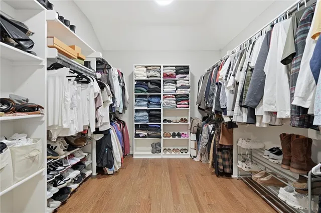 $619,900 | 310 South Mesquite Street, Olathe, KS 66061