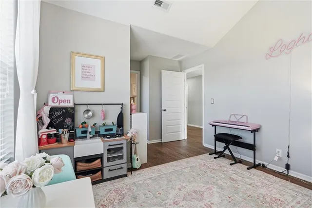 $619,900 | 310 South Mesquite Street, Olathe, KS 66061