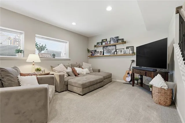 $619,900 | 310 South Mesquite Street, Olathe, KS 66061