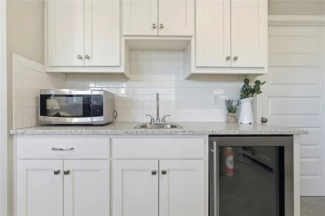 $619,900 | 310 South Mesquite Street, Olathe, KS 66061