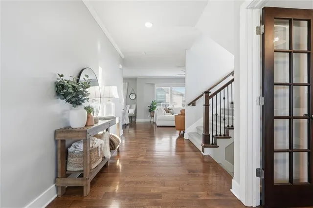 $619,900 | 310 South Mesquite Street, Olathe, KS 66061