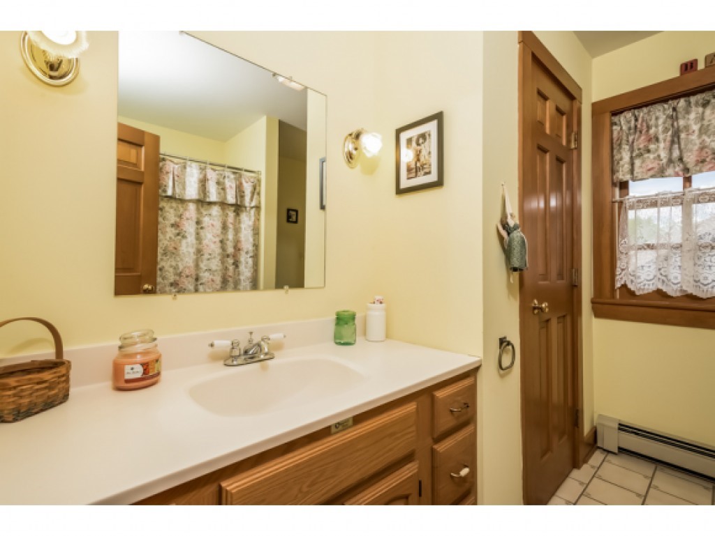 93 Rabbit Road Salisbury, NH 03268 - Photo 22 of 36