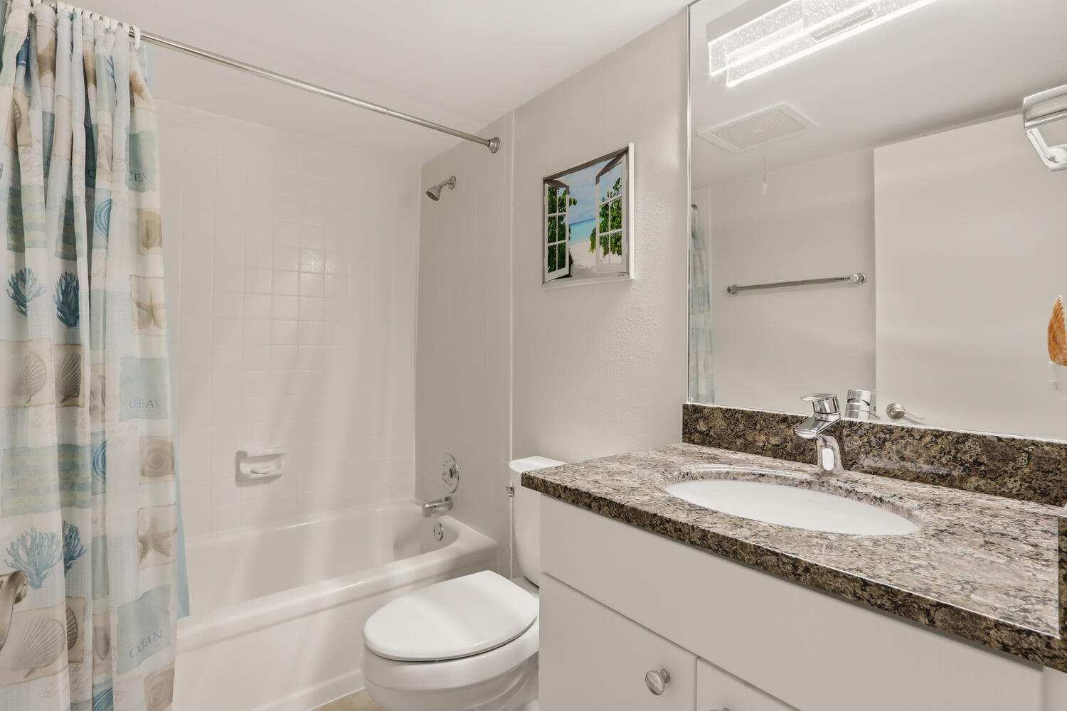500 Ocean Trail Way, Unit 409 Jupiter, FL 33477 - Photo 23 of 35 Guest Bath