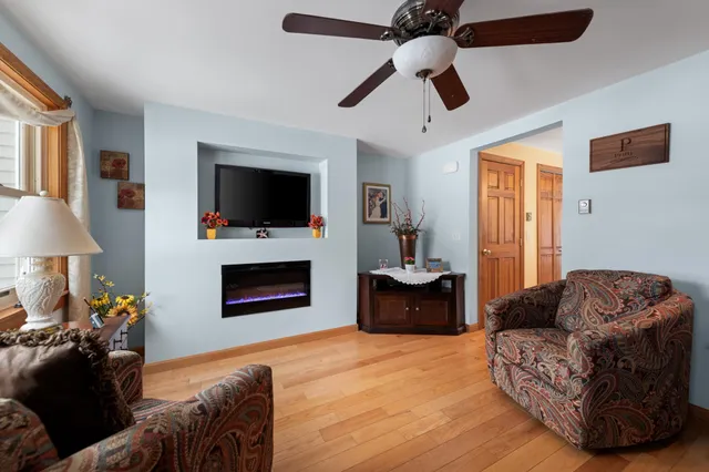 $306,900 | 75 Lakewood Pines, Unit 20, Bristol, NH 03222