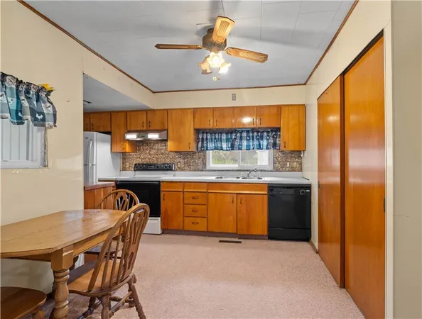 $79,900 | 590 East Main Street, Mahaffey, PA 15757