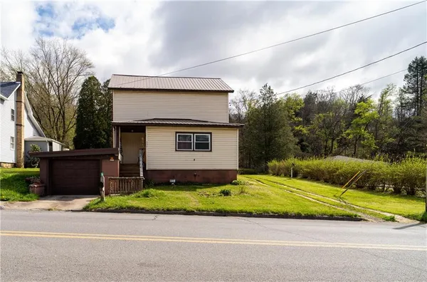 $79,900 | 590 East Main Street, Mahaffey, PA 15757