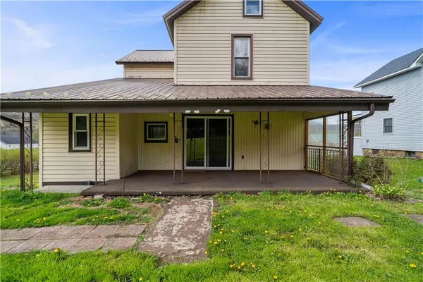 $79,900 | 590 East Main Street, Mahaffey, PA 15757