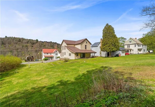 $79,900 | 590 East Main Street, Mahaffey, PA 15757