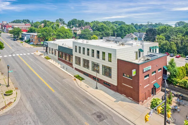 $500,000 | 359 Maria Avenue, St. Paul, MN 55106