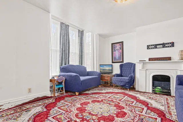 $500,000 | 359 Maria Avenue, St. Paul, MN 55106