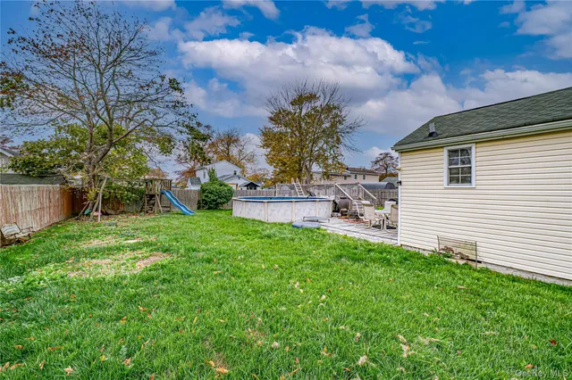 $379,000 | 96 Huntington Drive, Mastic Beach, NY 11951