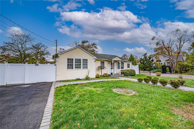 $379,000 | 96 Huntington Drive, Mastic Beach, NY 11951