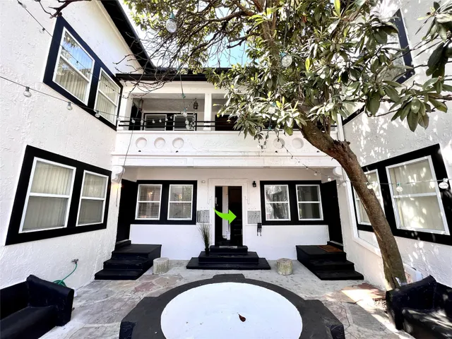 $1,250 | 415 Fairview Street, Unit 4, Houston, TX 77006