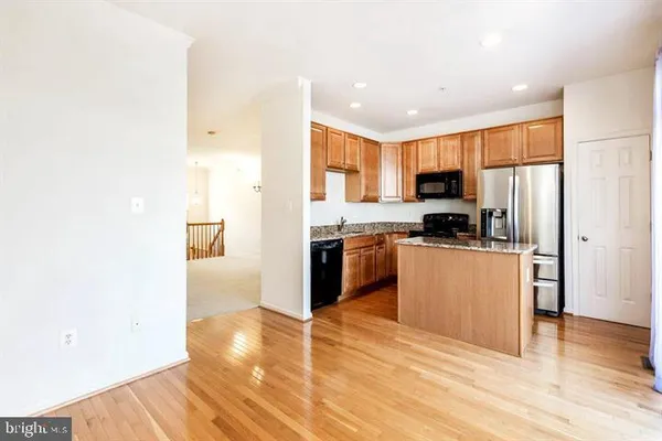 $3,200 | 11843 Skylark Road, Clarksburg, MD 20871