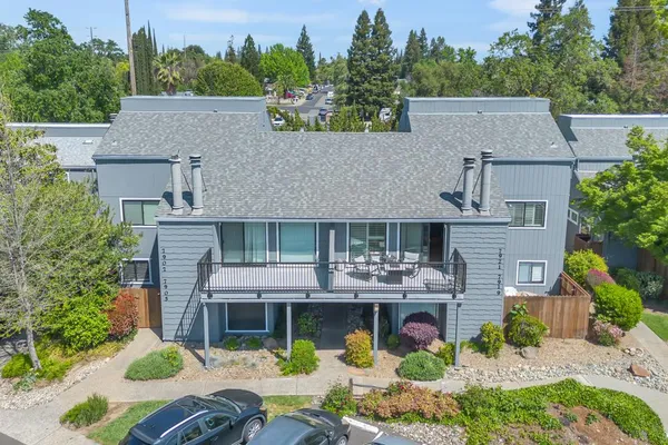 $299,999 | 7921 Arcade Lake Lane, Citrus Heights, CA 95610