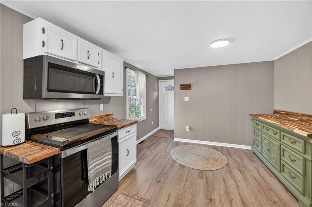 413 Vernon Road Reidsville, NC 27320 - Photo 11 of 37