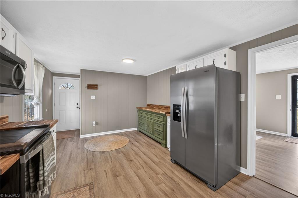 413 Vernon Road Reidsville, NC 27320 - Photo 12 of 37