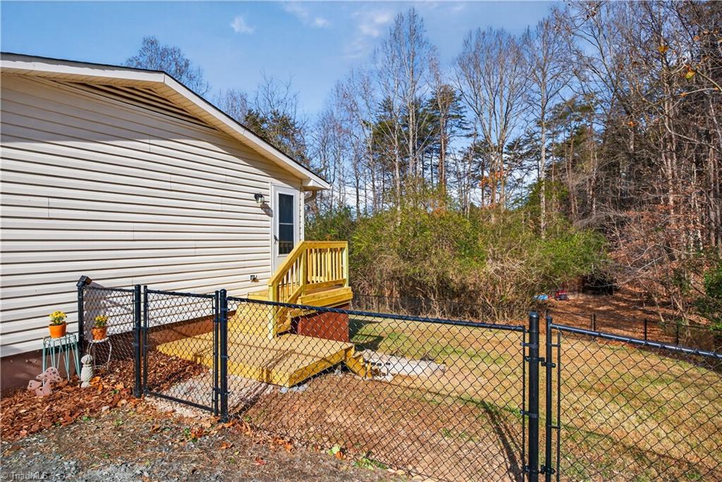 413 Vernon Road Reidsville, NC 27320 - Photo 26 of 37