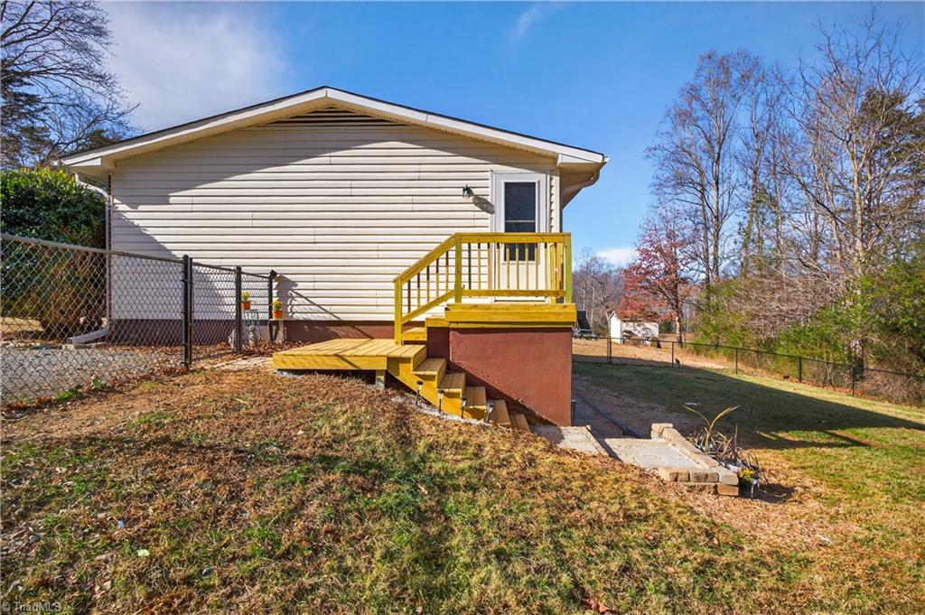 413 Vernon Road Reidsville, NC 27320 - Photo 27 of 37