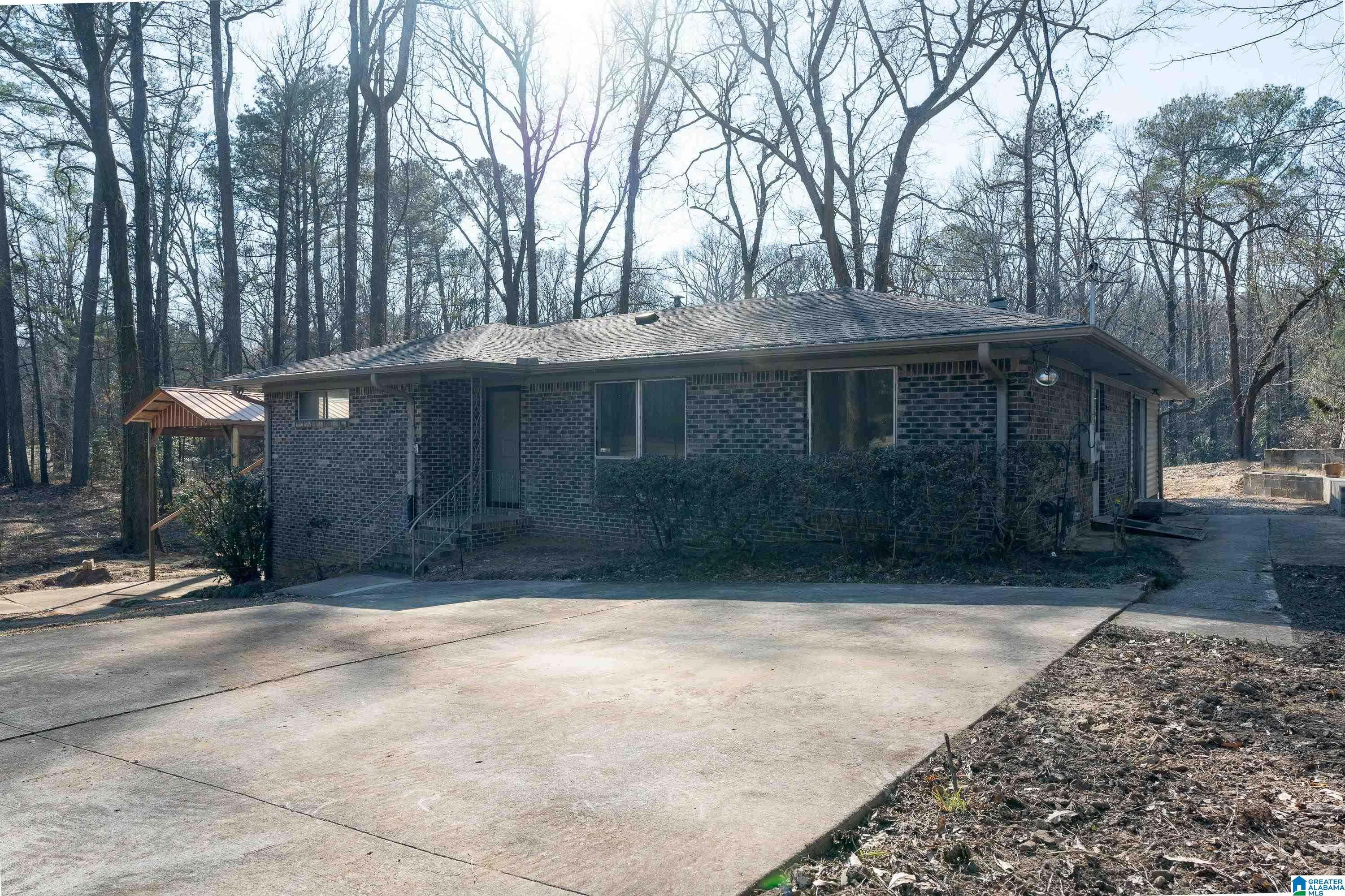 105 Pierson Circle Bessemer, AL 35023 - Photo 3 of 42