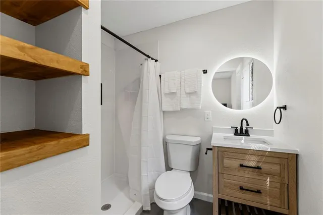 $250,000 | 1323 East 21st Street, Lawrence, KS 66046