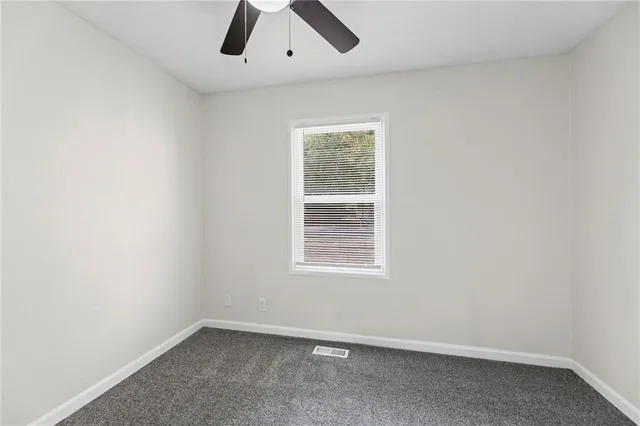 $250,000 | 1323 East 21st Street, Lawrence, KS 66046