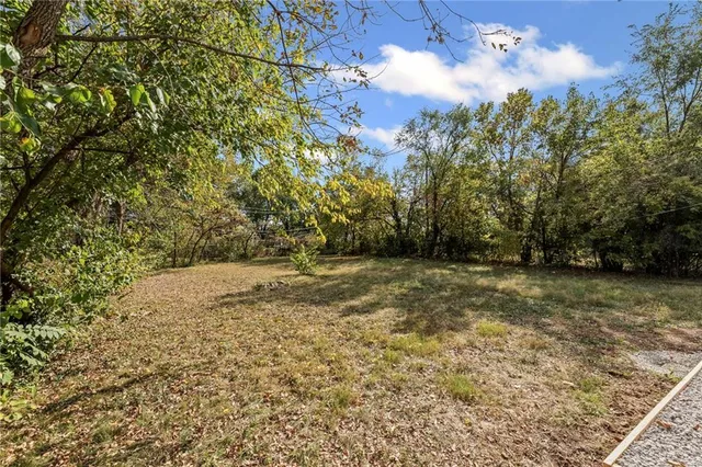 $250,000 | 1323 East 21st Street, Lawrence, KS 66046