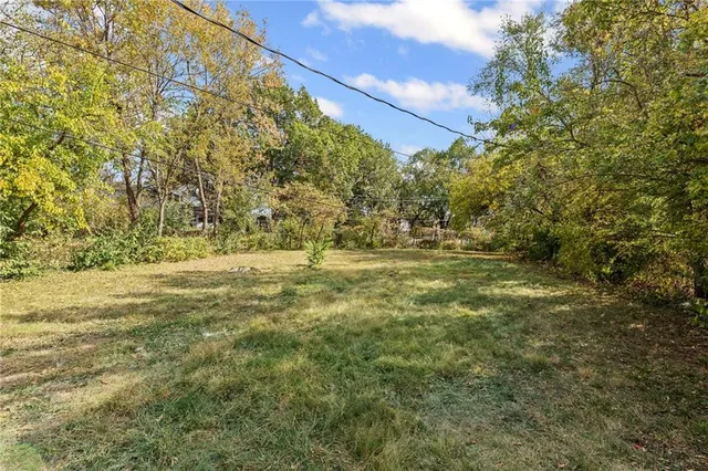 $250,000 | 1323 East 21st Street, Lawrence, KS 66046