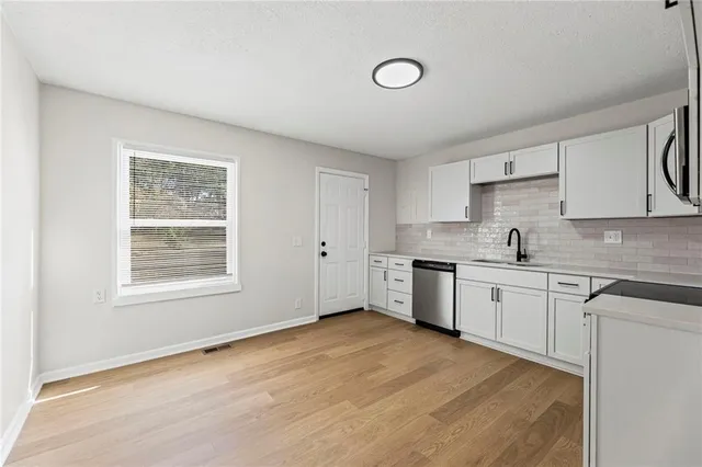 $250,000 | 1323 East 21st Street, Lawrence, KS 66046