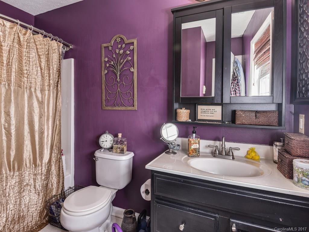 61 Dillingham Road Asheville, NC 28805 - Photo 16 of 24 Gallery Image 16