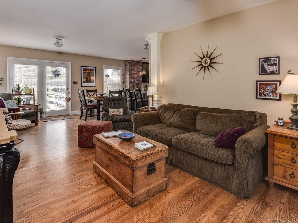 61 Dillingham Road Asheville, NC 28805 - Photo 4 of 24 Gallery Image 4