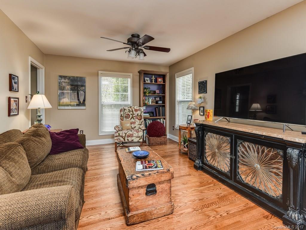 61 Dillingham Road Asheville, NC 28805 - Photo 5 of 24 Gallery Image 5