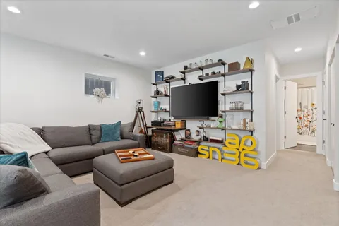 $1,200,000 | 1859 North Albany Avenue, Chicago, IL 60647