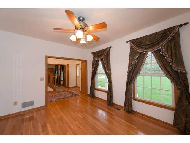 2605 Gardner Road Galloway, OH 43119 - Photo 5 of 25 Gallery Image 5