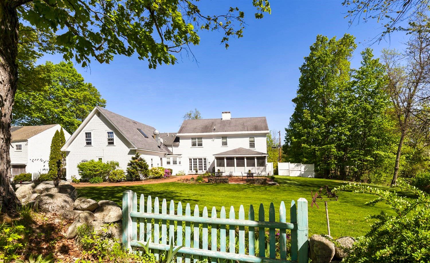 499 Andover Road New London, NH 03257 - Photo 22 of 32