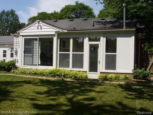 2659 Bembridge Road Royal Oak, MI 48073 - Photo 24 of 25 FLORIDA ROOM