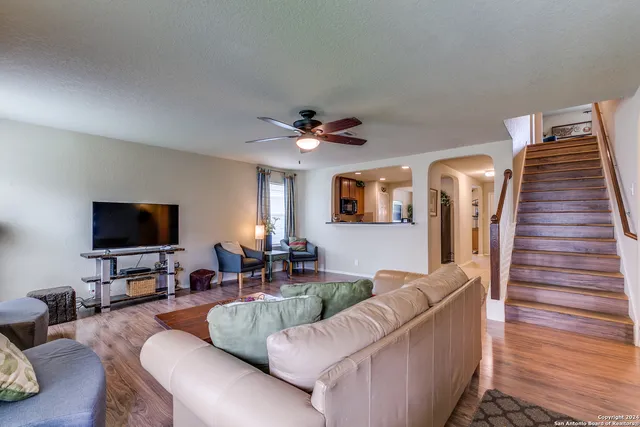 $295,000 | 11346 Camp Creek Trail, San Antonio, TX 78245